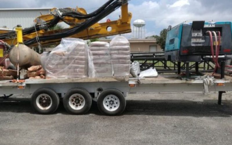 Mobile sandblasting equipment for large restoration projects